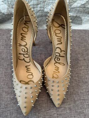 Sam Edelman spiked pumps